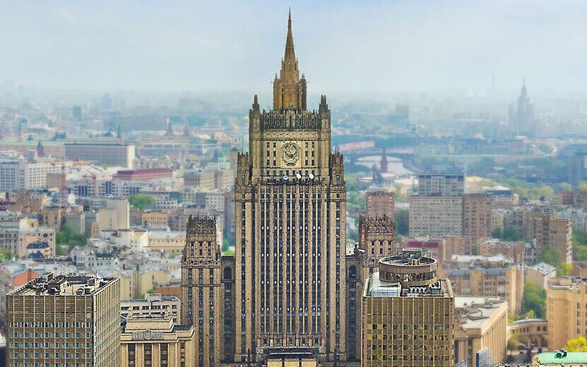 Здание Министерства иностранных дел РФ в Москве.