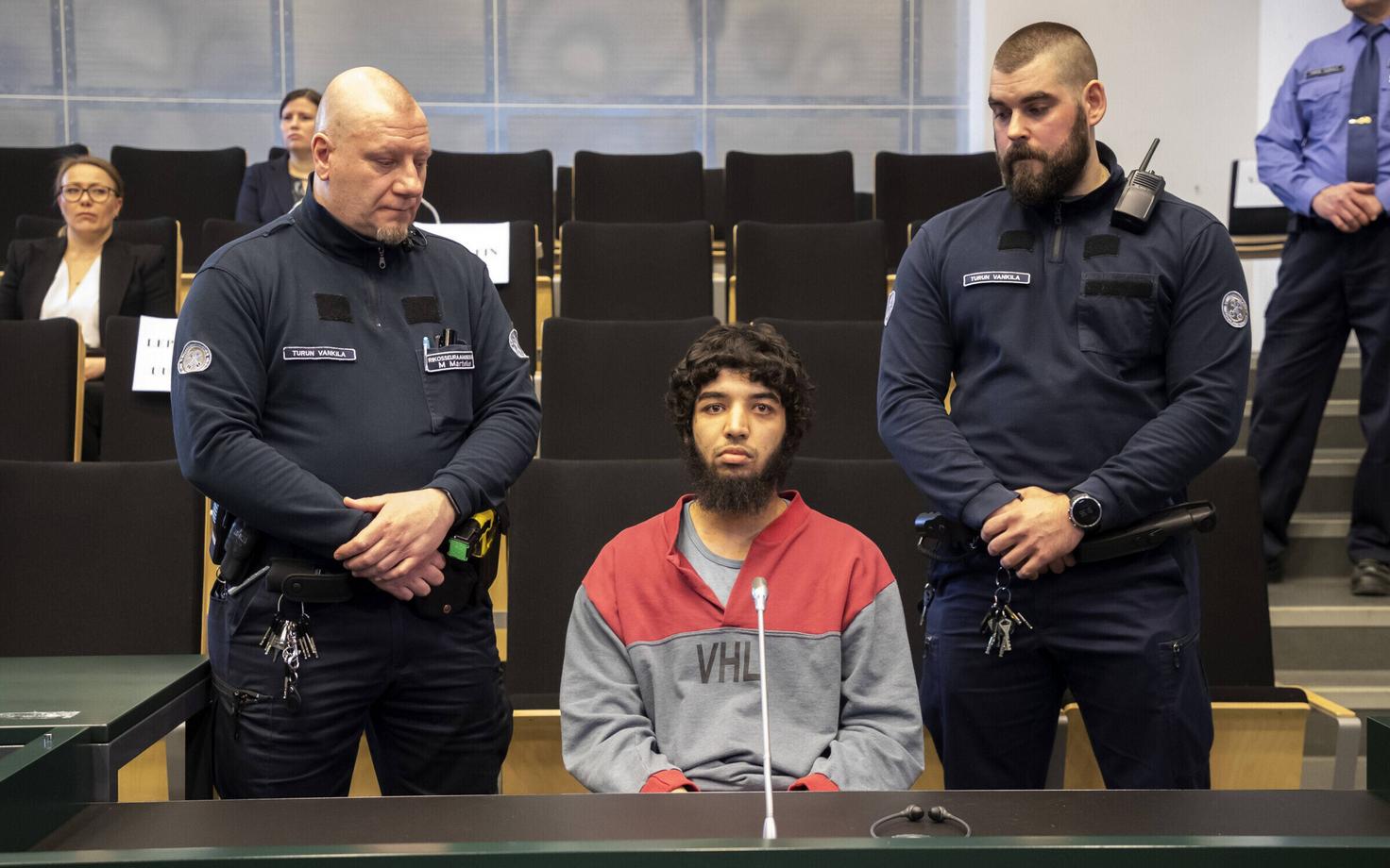 Abderrahman Bouanane kohtuistungil Turu vanglas 9. aprillil.