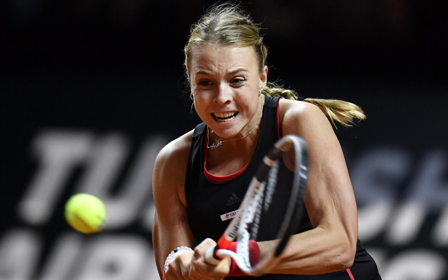 Анетт Контавейт набрала ход.