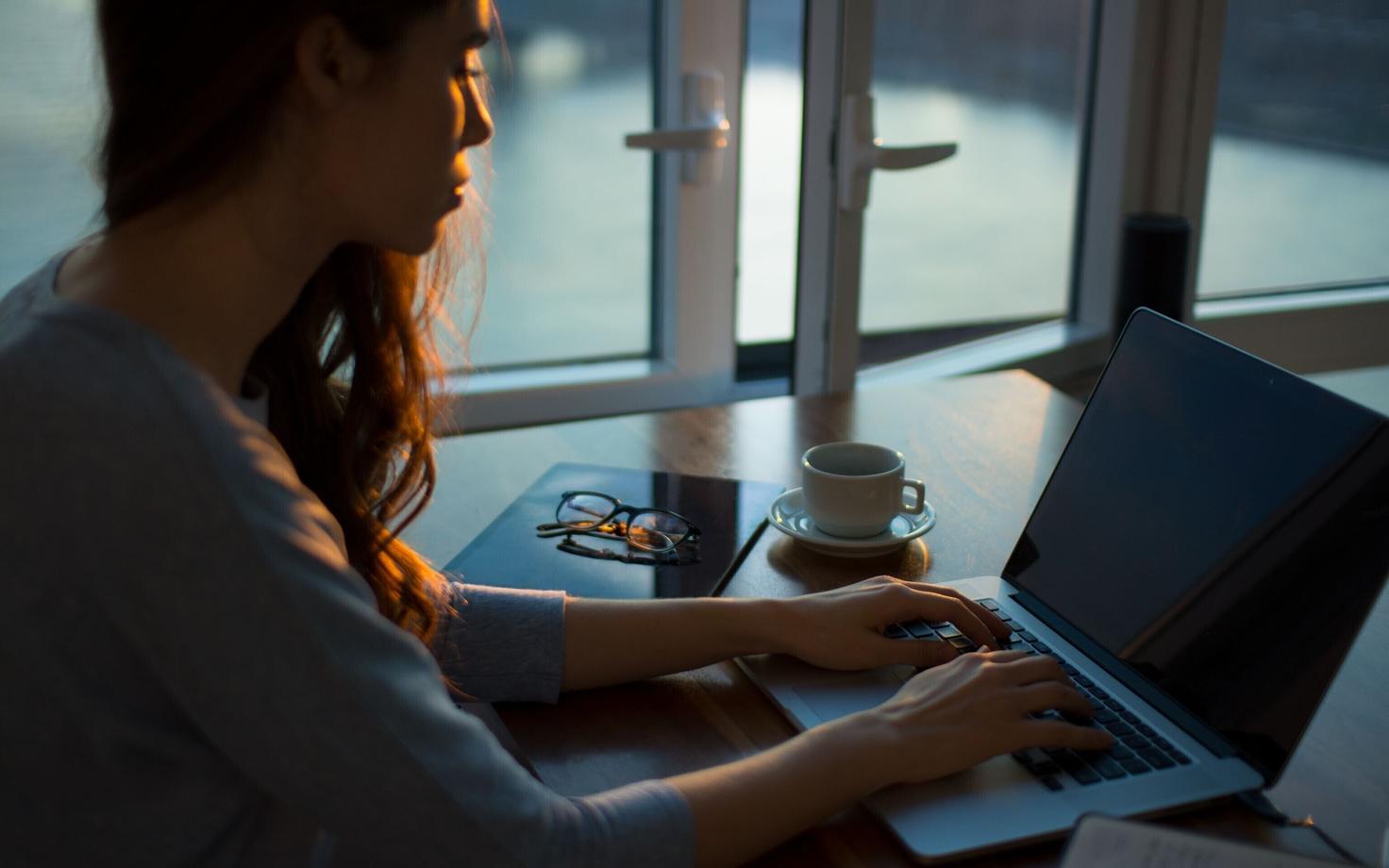 Küberkiusamine mõjub tänapäeval noortele kõigist kiusamise liikidest kõige rängemalt.