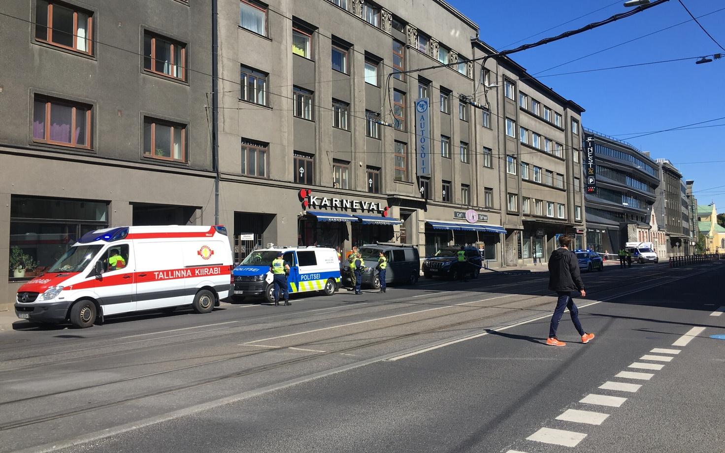 Стрельба произошла рядом с баром Café VS на Пярнуском шоссе.