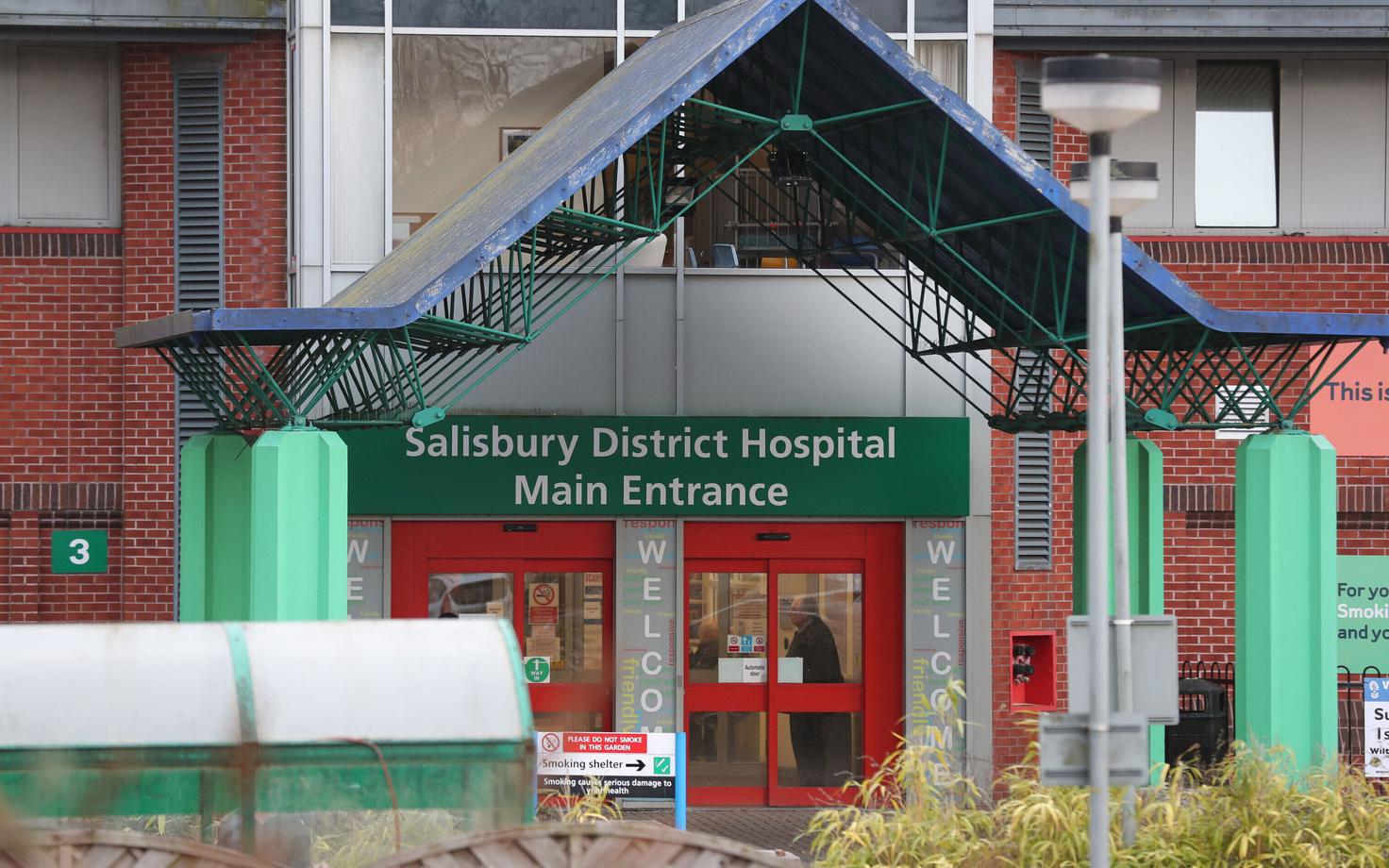 Больница, где находился Чарли Роули.