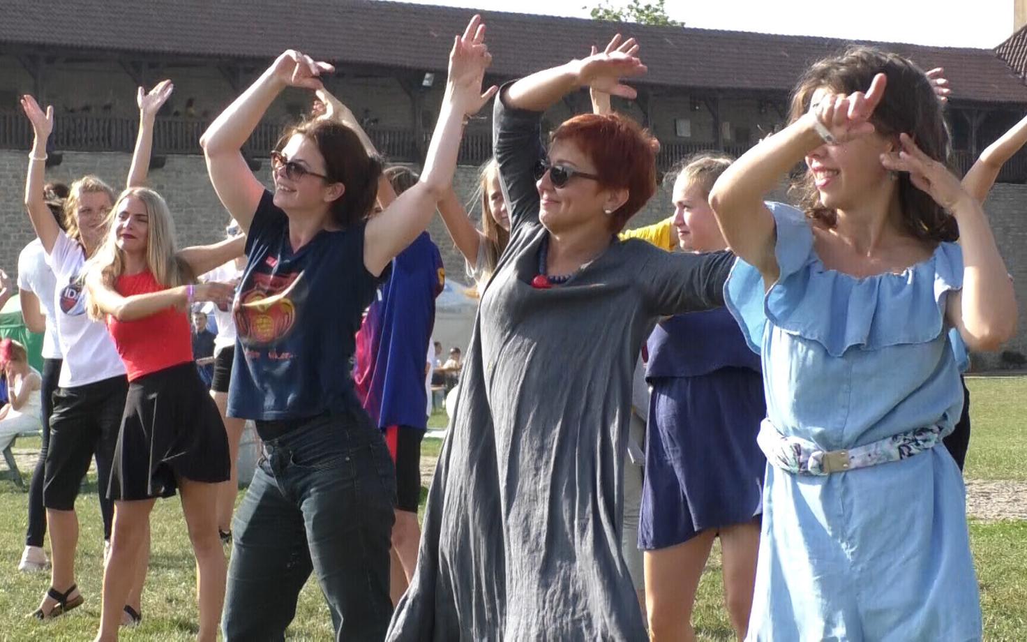 Жители Ида-Вирумаа примут участие во флешмобе -