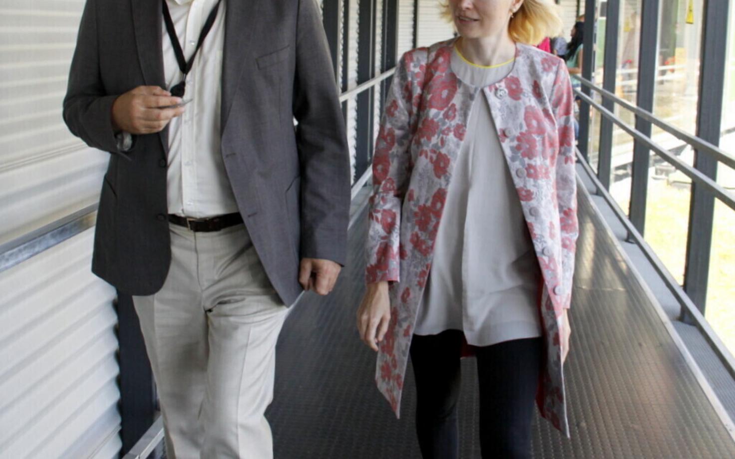 Министр здоровья и труда Рийна Сиккут при посещении Ида-Вируской центральной больницы.