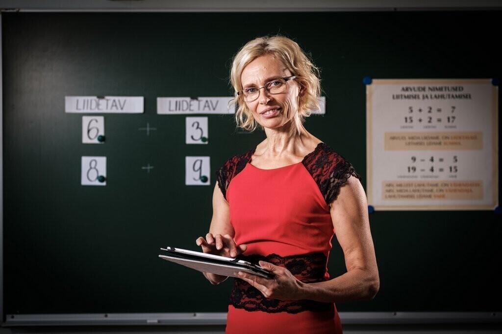 Aira Rahu Häädemeeste Keskkoolist on aasta klassiõpetaja nominent.