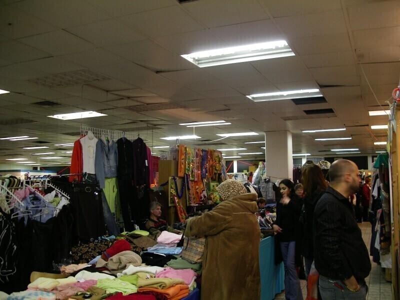 Иммигрантский базар в Мальмё.