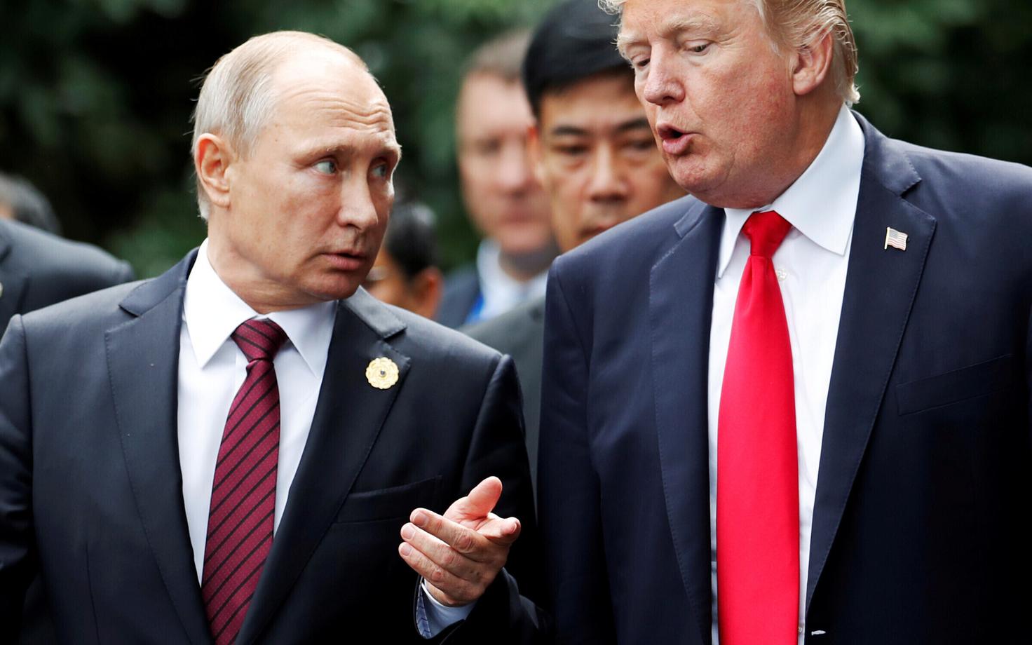 Putin ja Trump 2017. aasta novembris Vietnamis APEC-i kohtumisel.