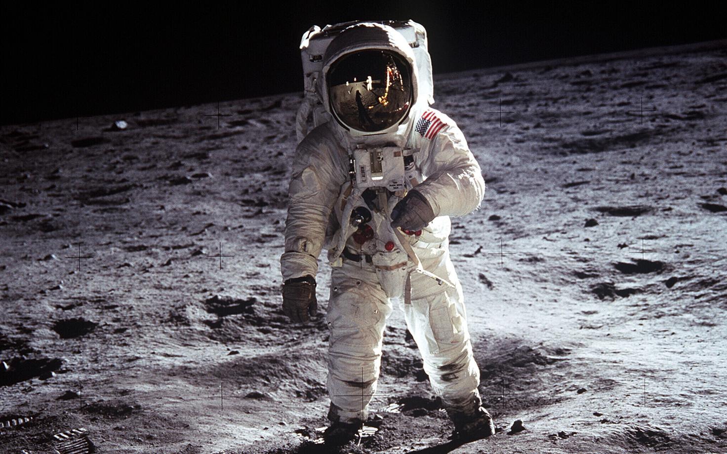 Buzz Aldrin, teisena Kuu pinnale astunud inimene..