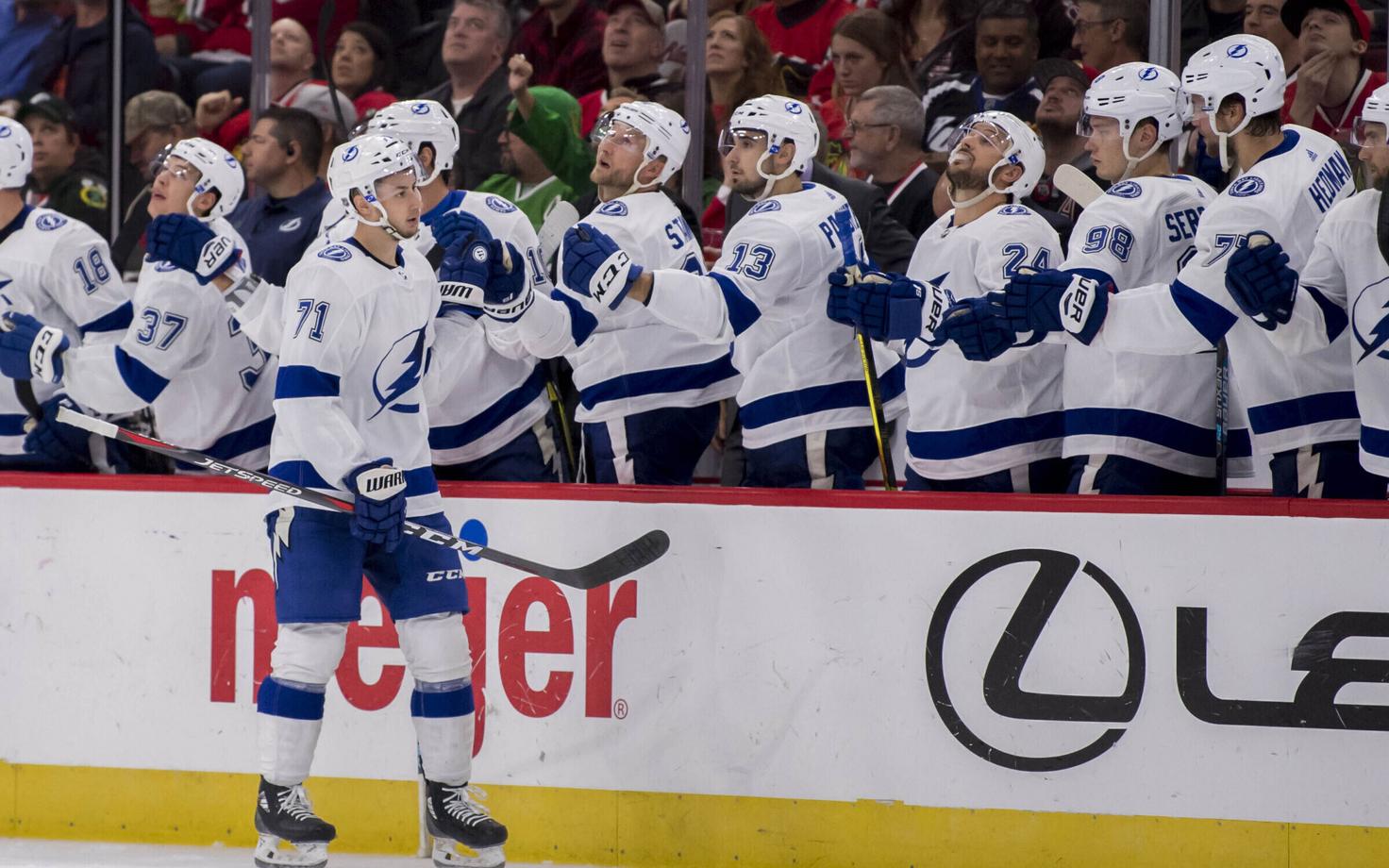 Tampa Bay Lightningu mängijad rõõmustamas.