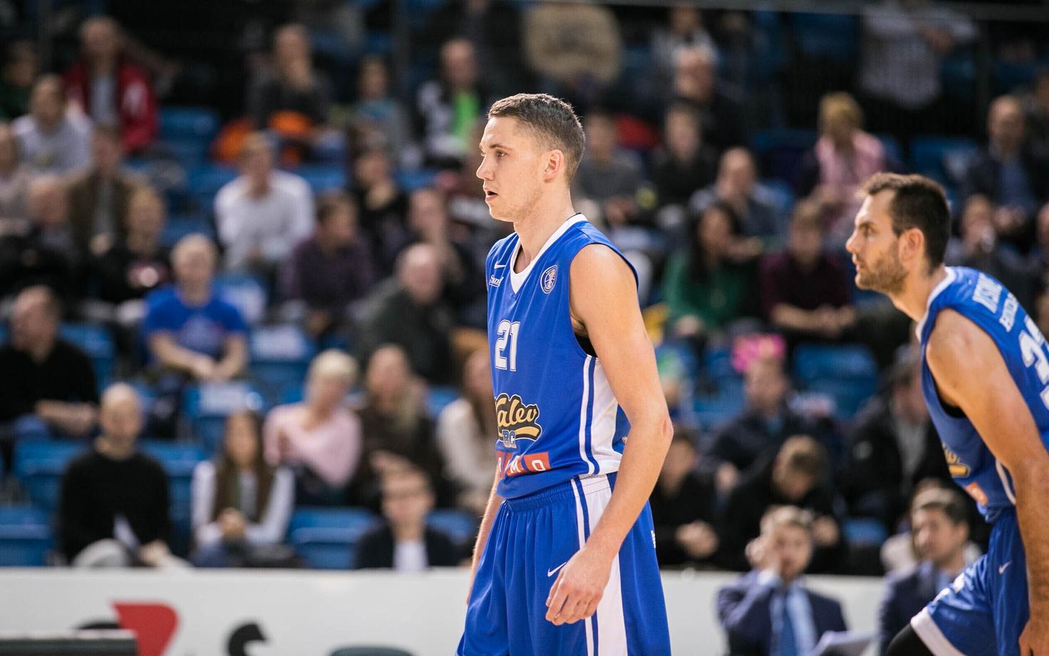 Баскетболисты