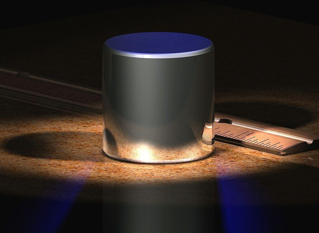 Füüsilisel etalonil on mitu probleemi.