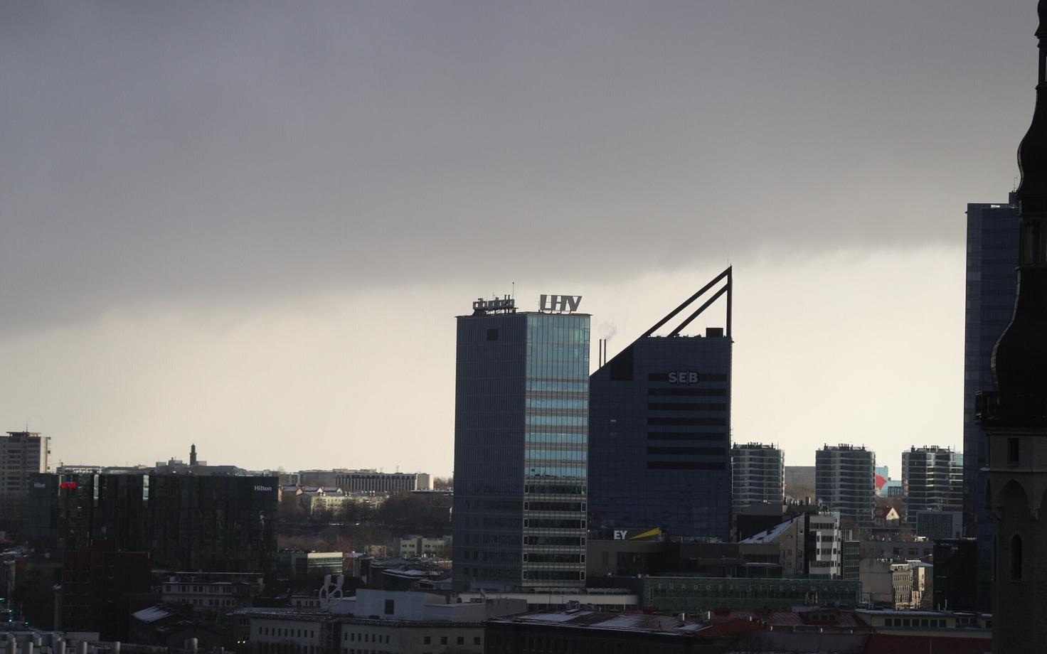 Pangahoonete siluetid Tallinna südalinnas