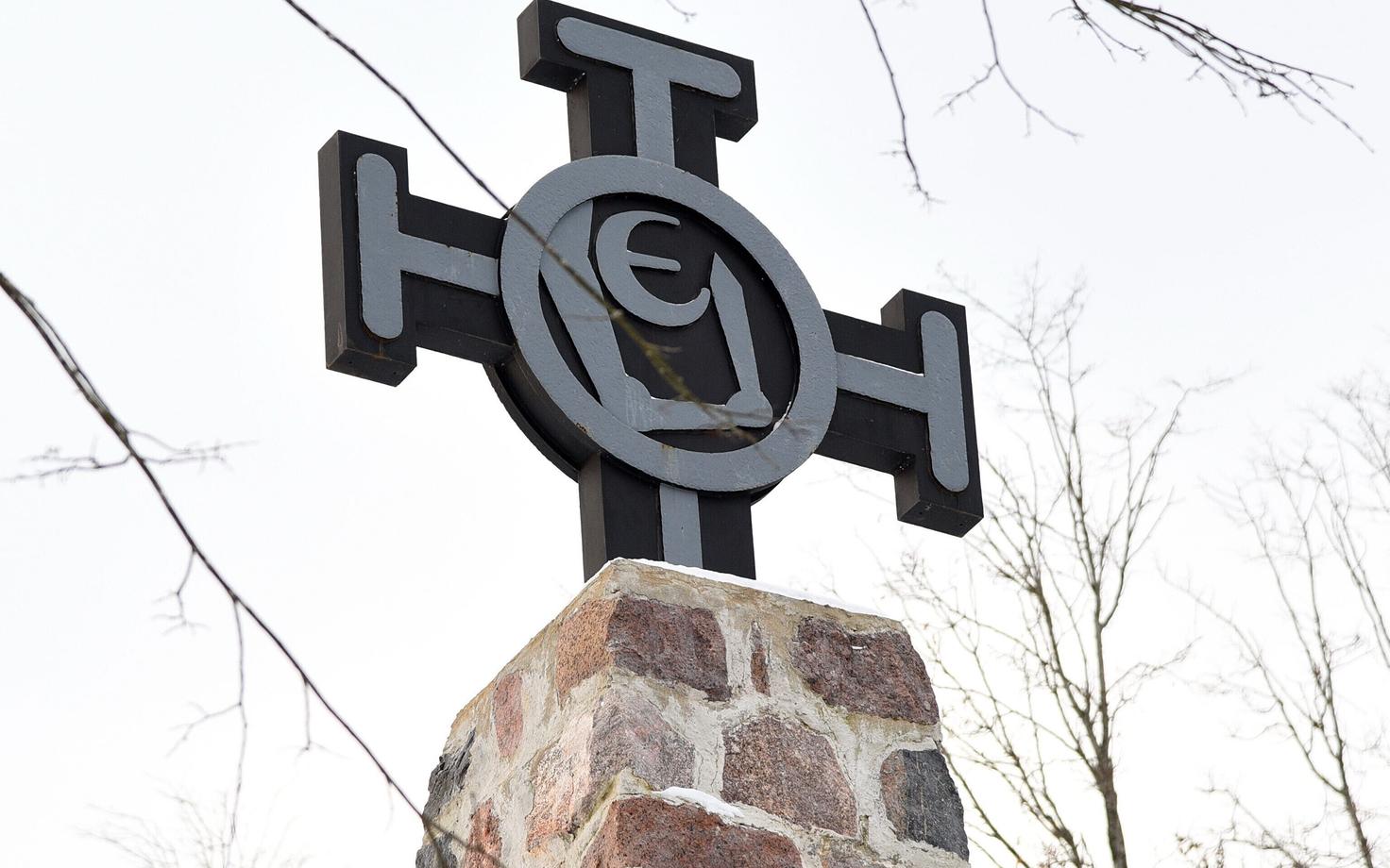 Памятник погибшим в Освободительной войне в Рийгикюла.