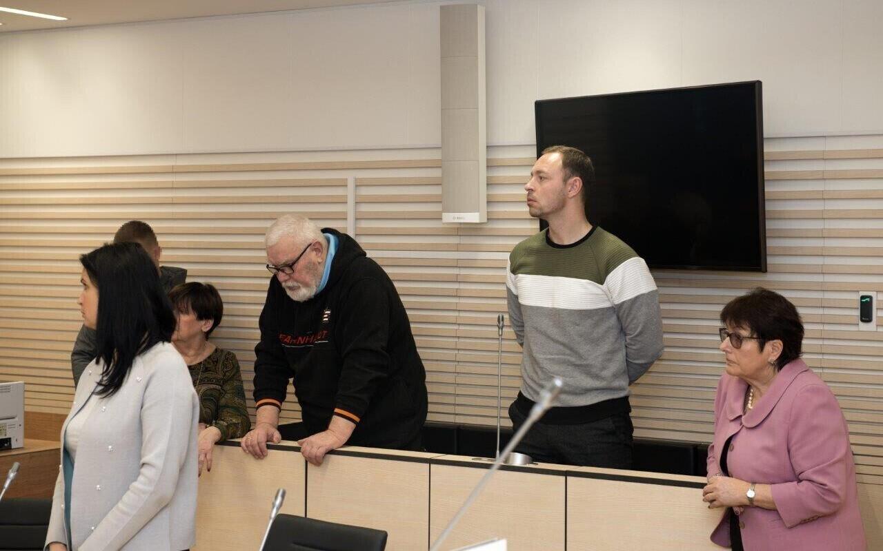 Заседание суда по делу Дениса Метсаваса и Петра Волина.