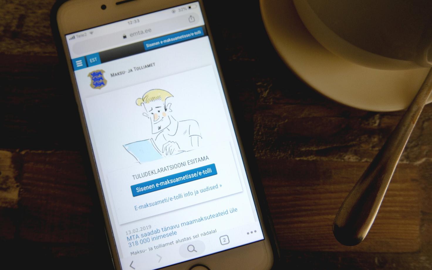 Tuludeklaratsiooni esitamine mobiilirakendusega.