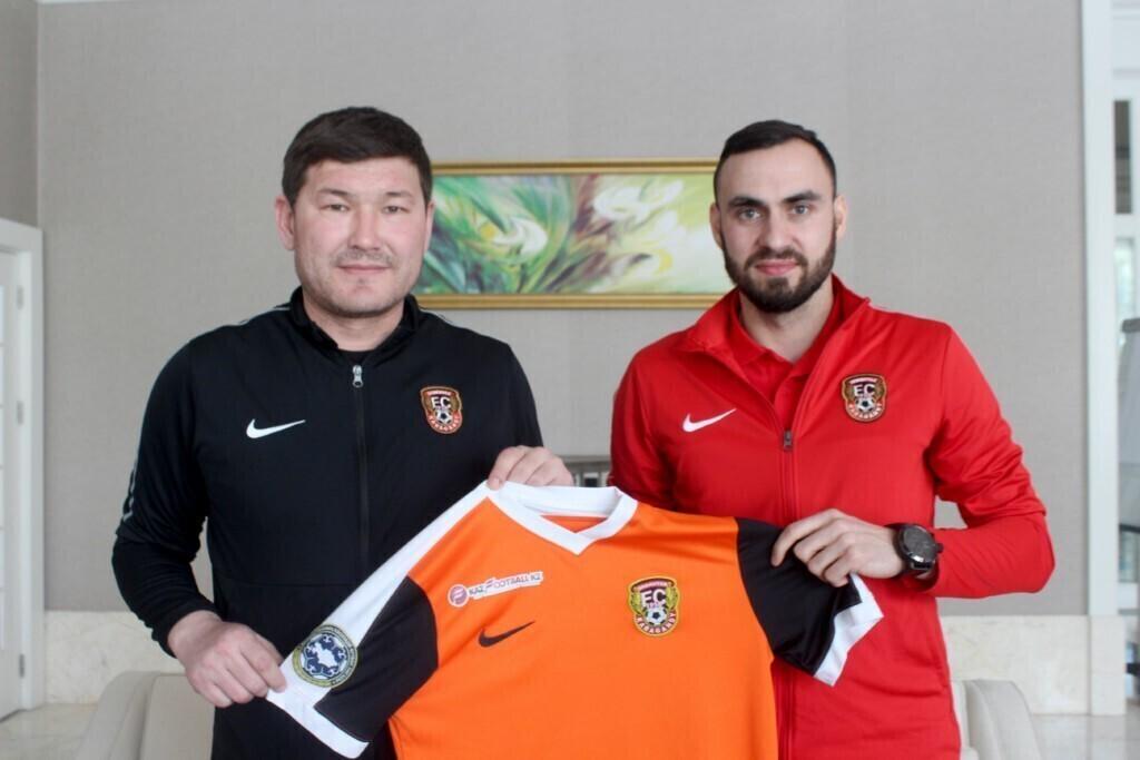 Сергей Зенев.