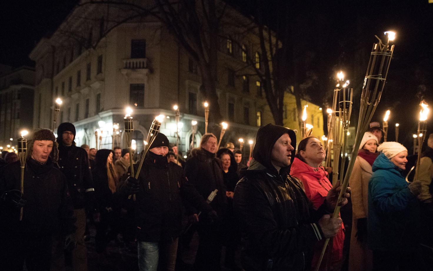 EKRE tõrvikurongkäik