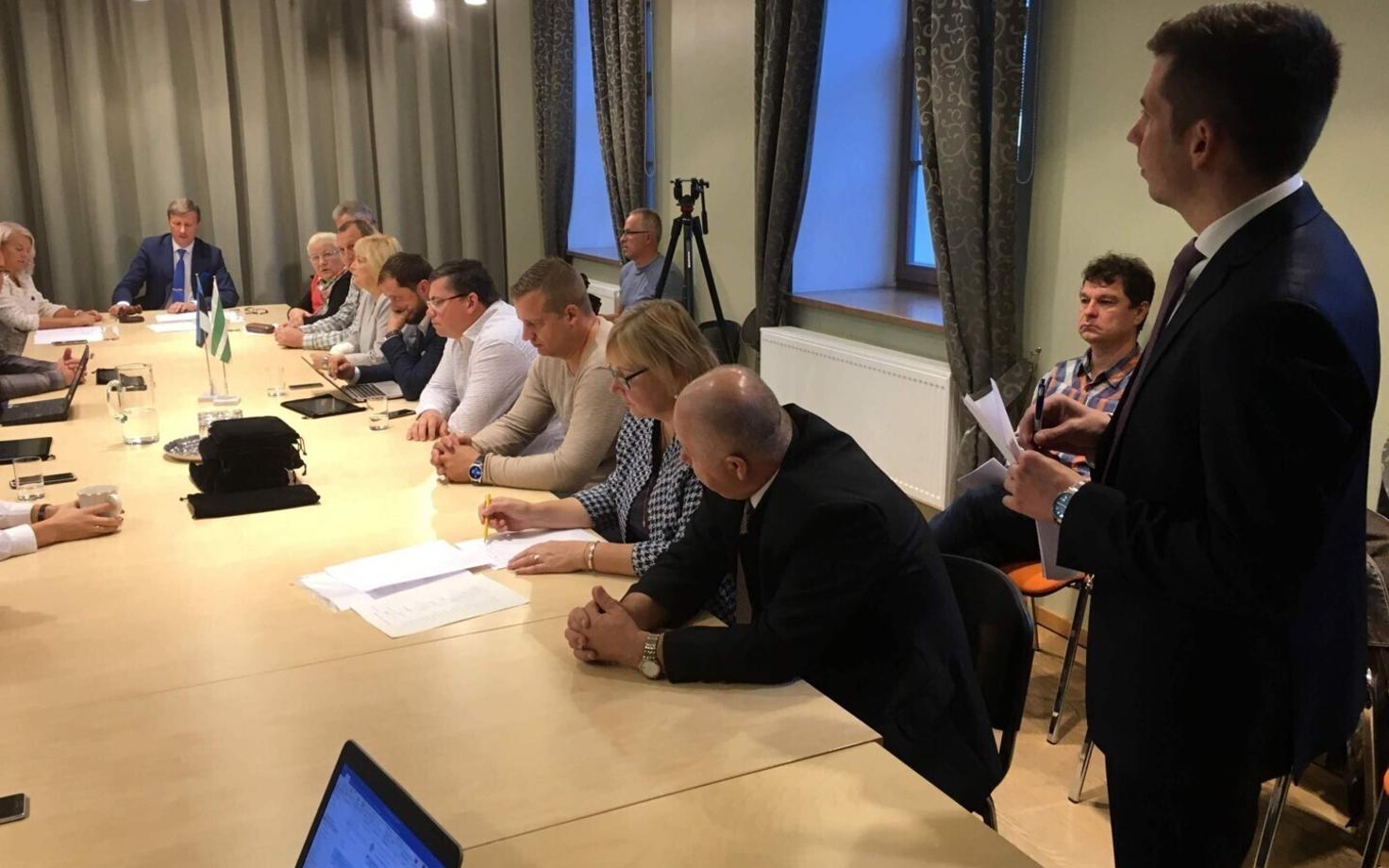 Сессия волостного собрания Йыхви.