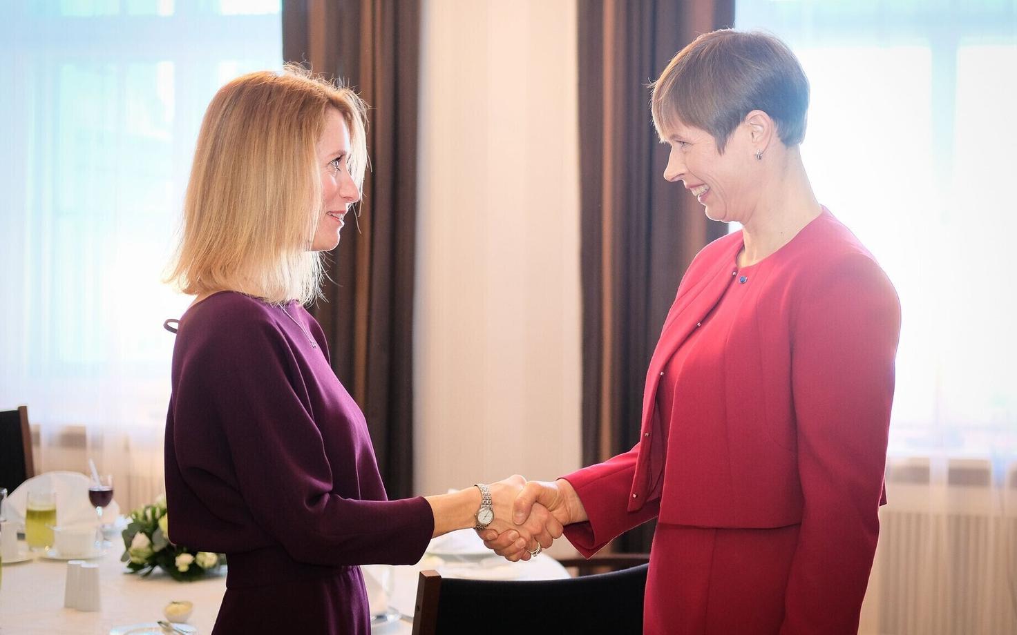 Кая Каллас (слева) и Керсти Кальюлайд.