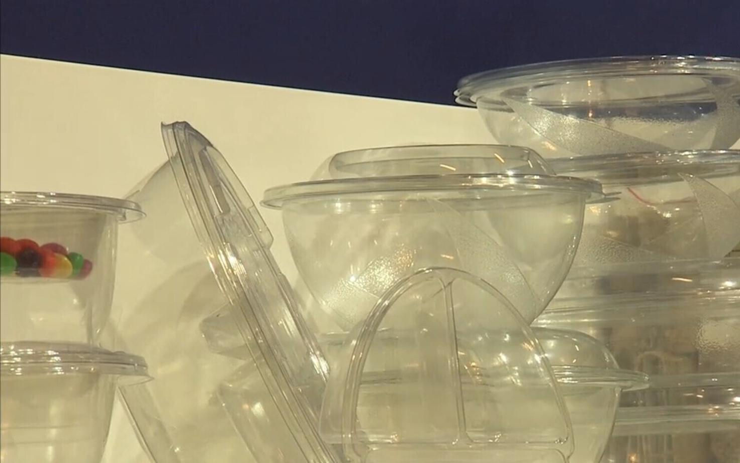 Пластиковая упаковка. Иллюстративная фотография.