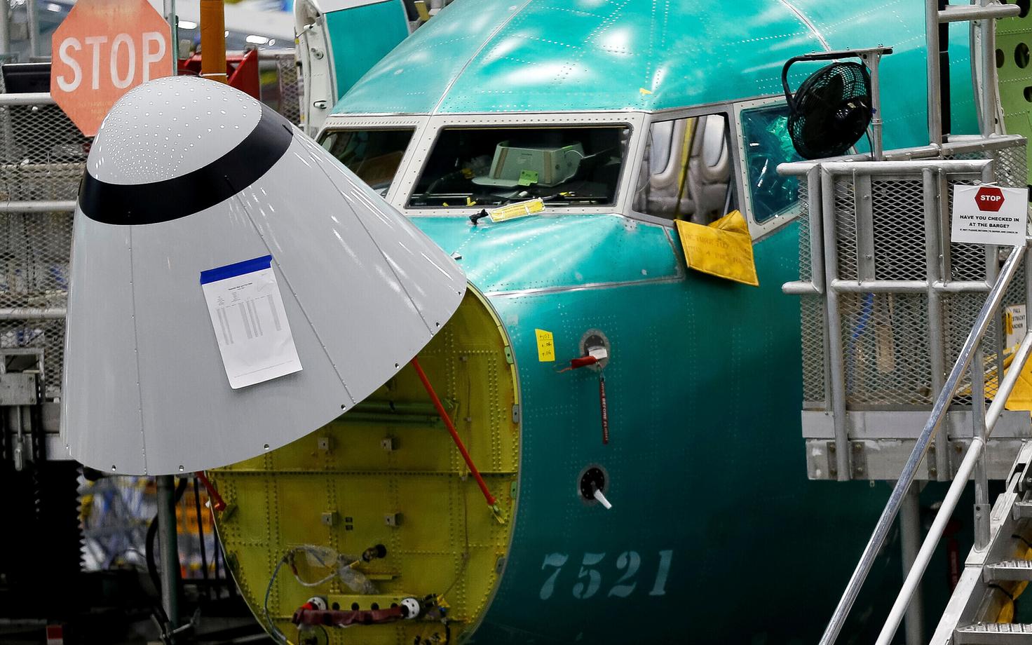 Boeing 737 MAX tehases.