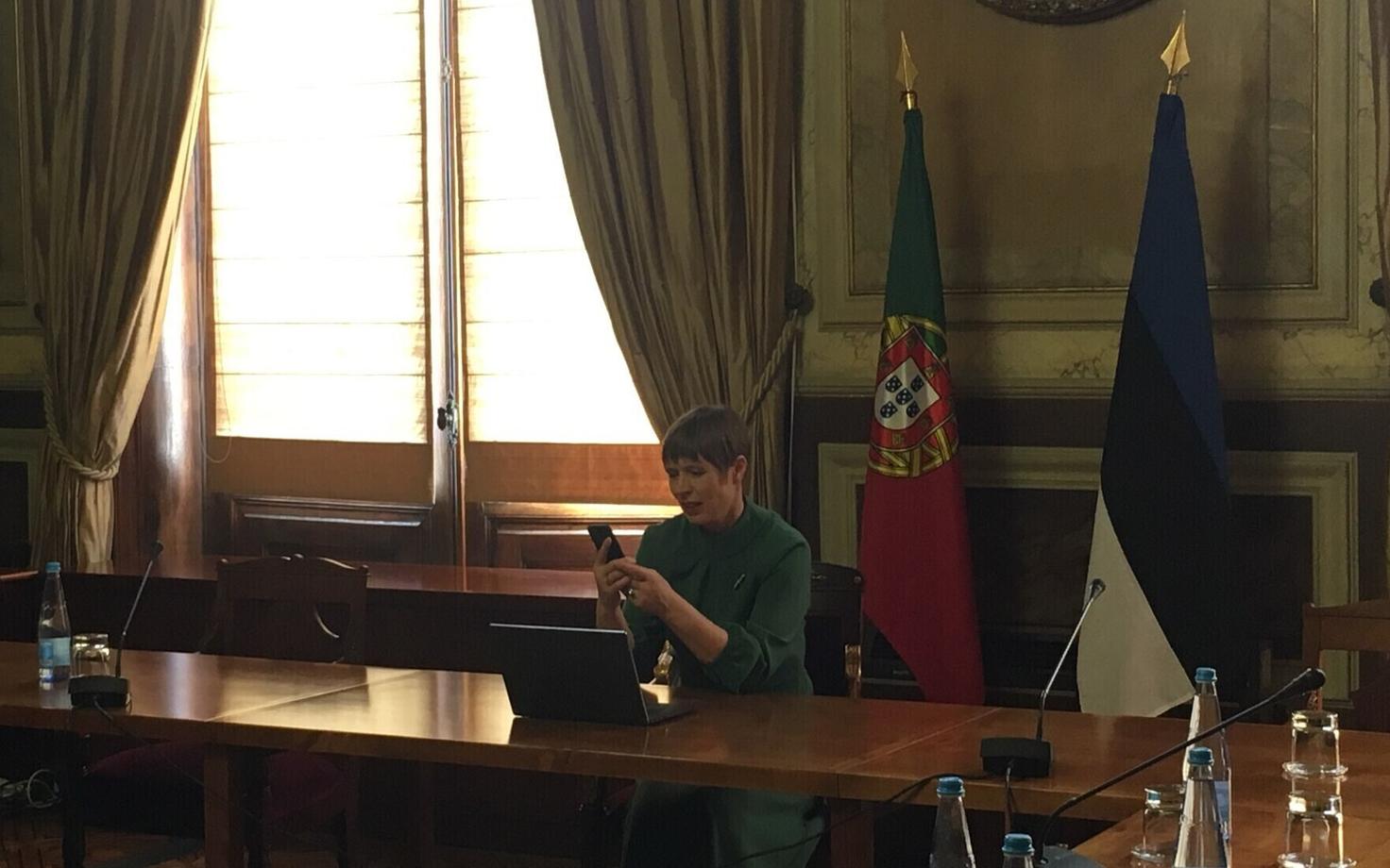 Керсти Кальюлайд в Португалии.