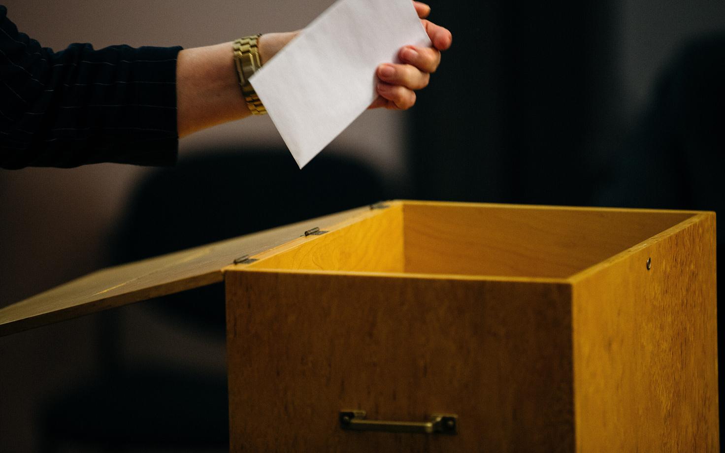 Drawing of lots by the National Electoral Committee.