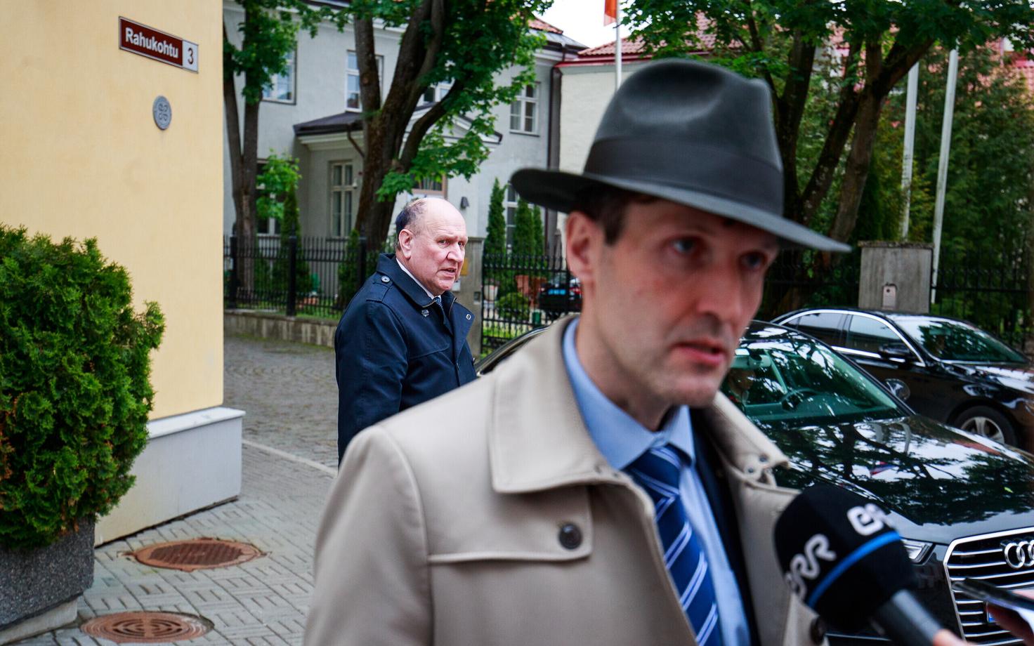 Мартин Хельме парировал утверждения газеты.