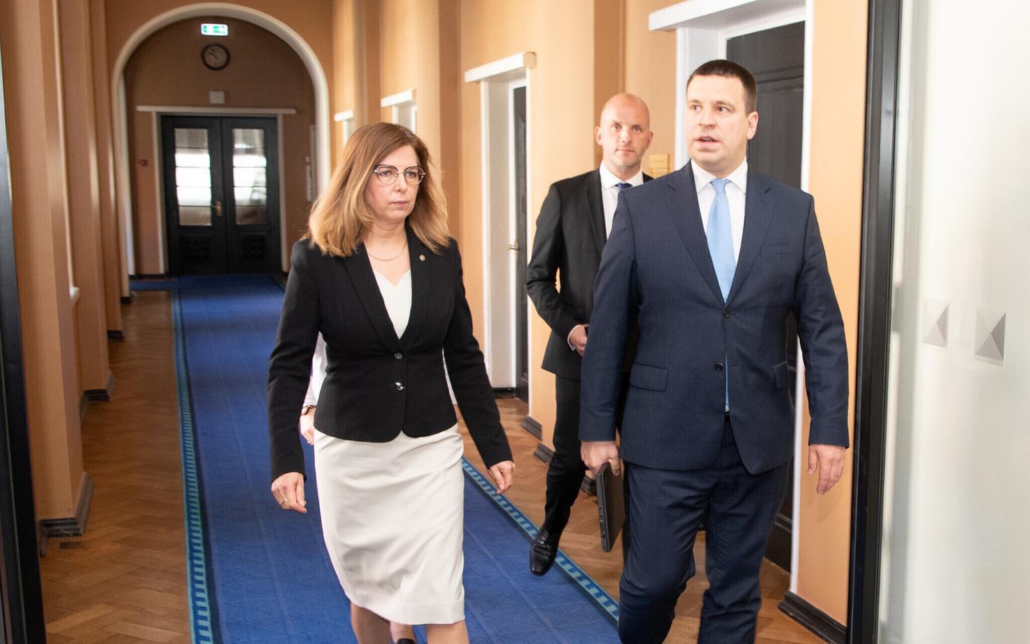 Prime Minister Jüri Ratas is to stand in for IT minister Kert Kingo (left) at the G20 meeting.