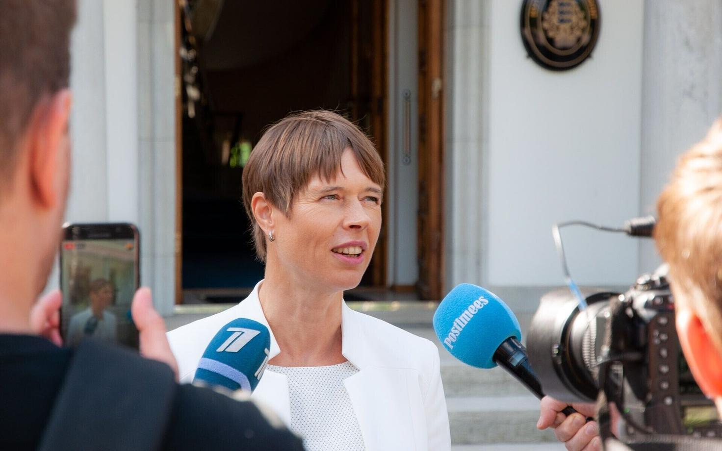 President Kersti Kaljulaid speaking to the press following Monday's National Defence Council meeting.