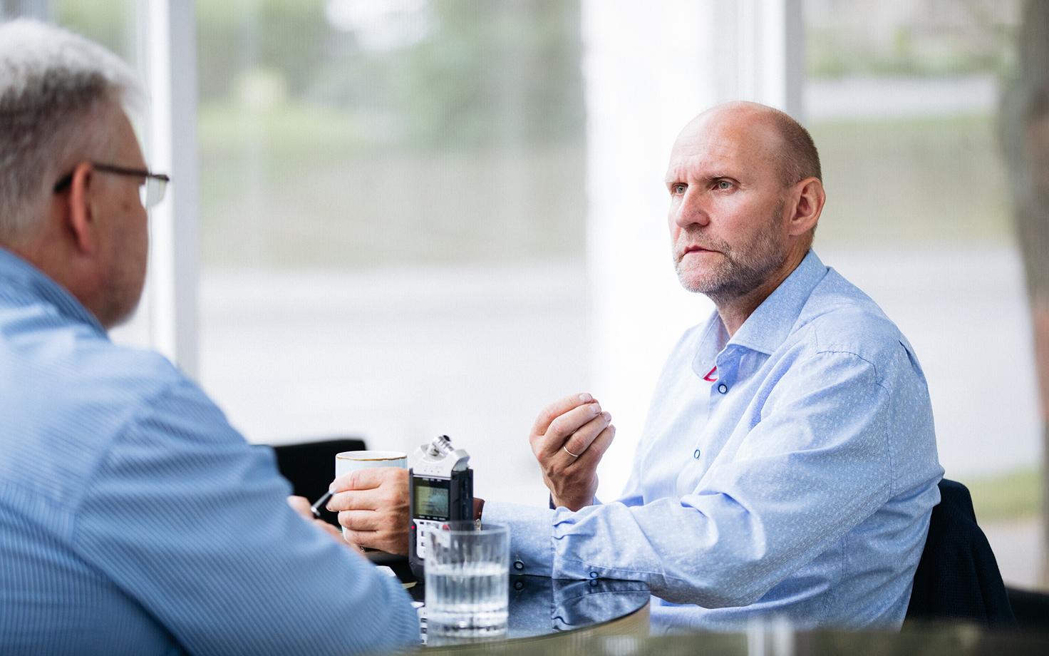 Интервью Хелира-Вальдора Сеэдера с Тоомасом Сильдамом.