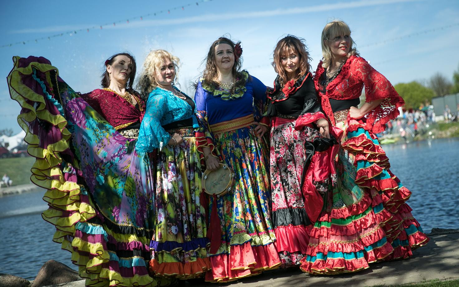 Директор центра в том числе отвечает за организацию культурных мероприятий в Маарду.