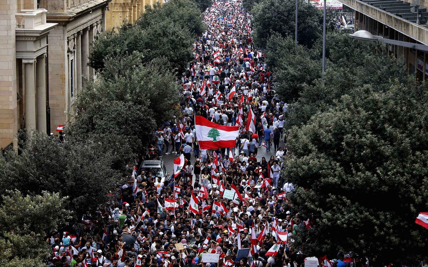 Meeleavaldajad Beirutis.