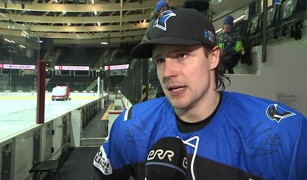 Роберт Рооба.