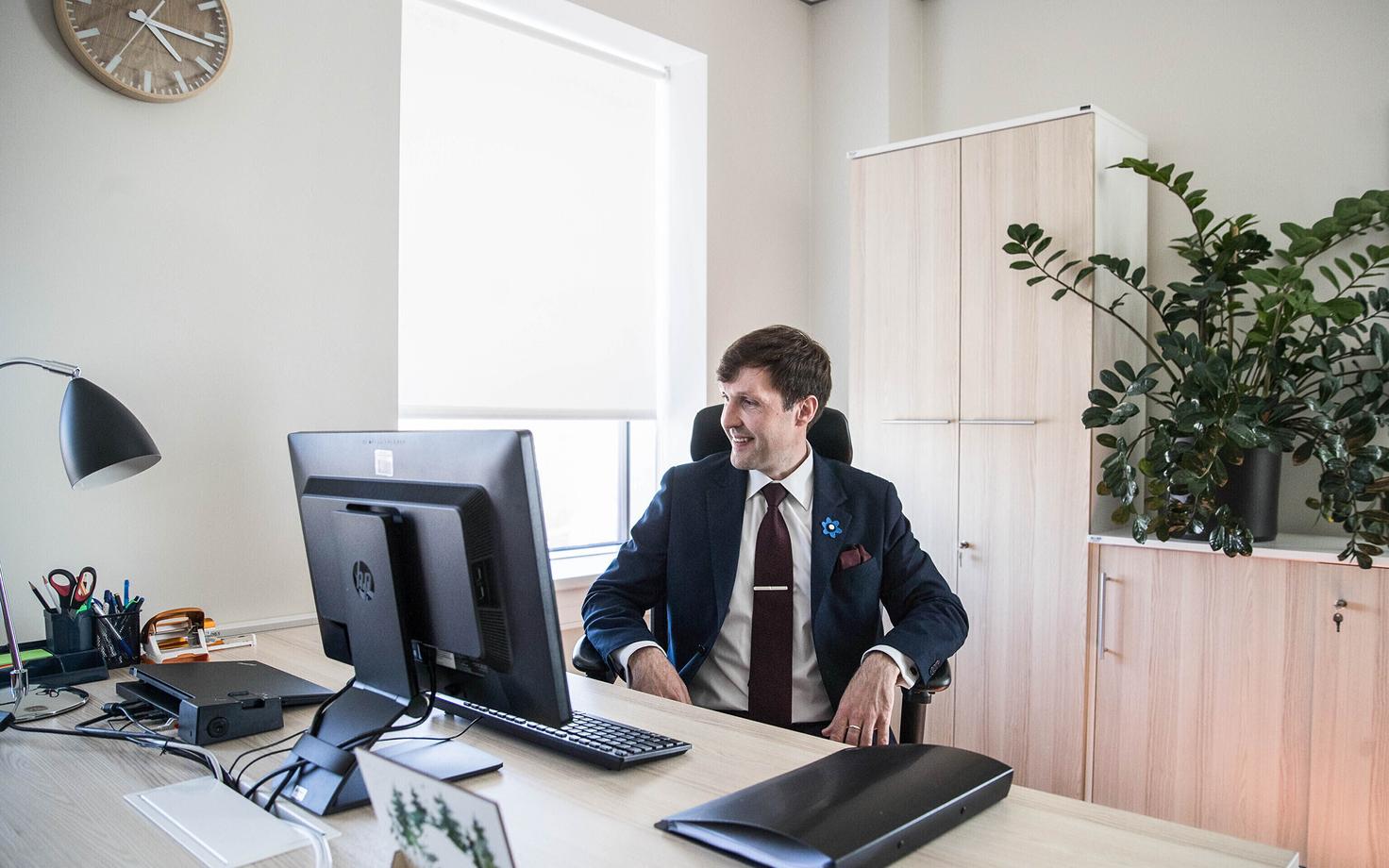 Martin Helme esimene tööpäev rahandusministrina