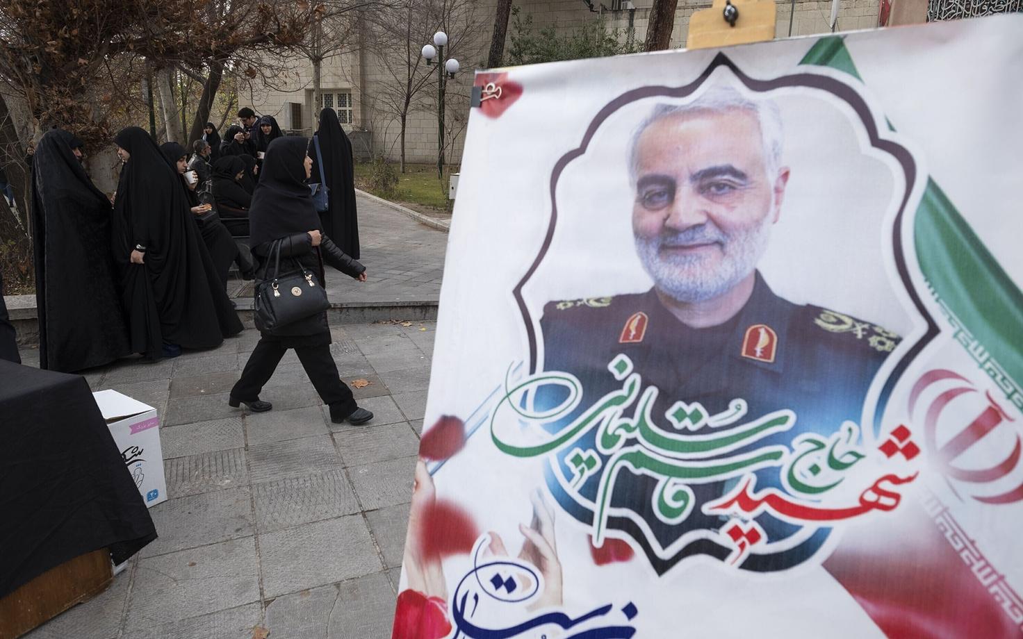Qasem Soleimani portree.
