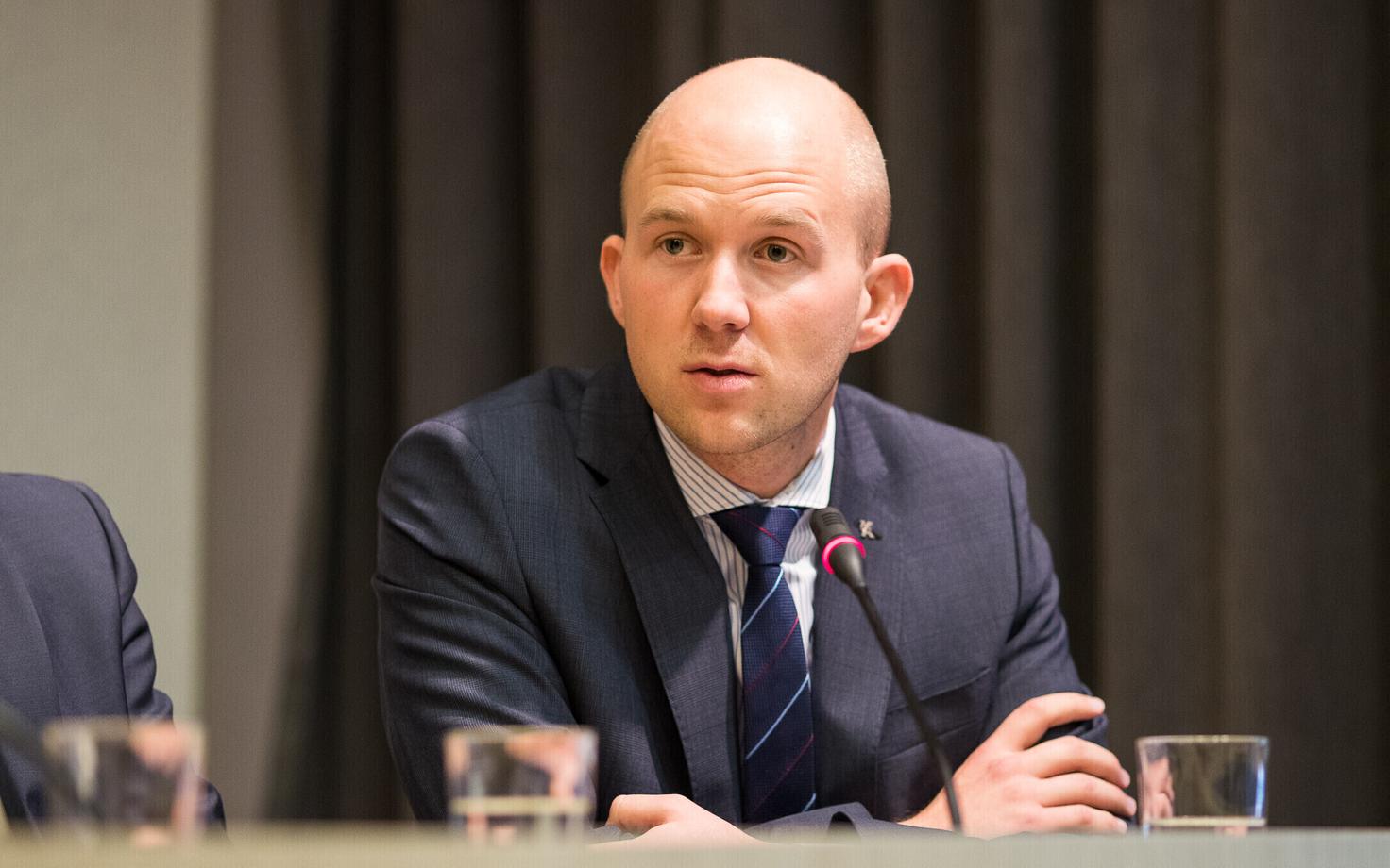 Sotsiaalkomisjoni esimees Tõnis Mölder (KE).