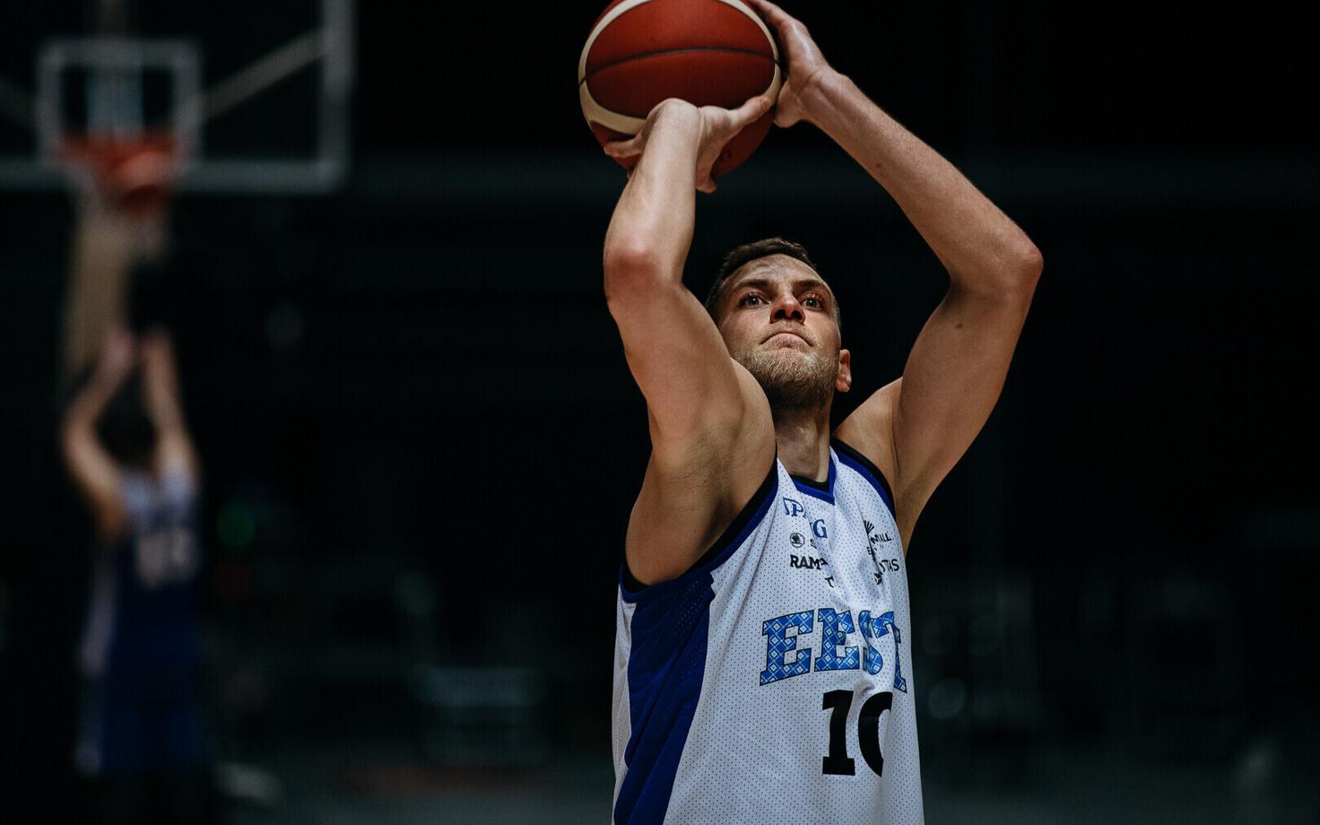 Сийм-Сандер Вене.