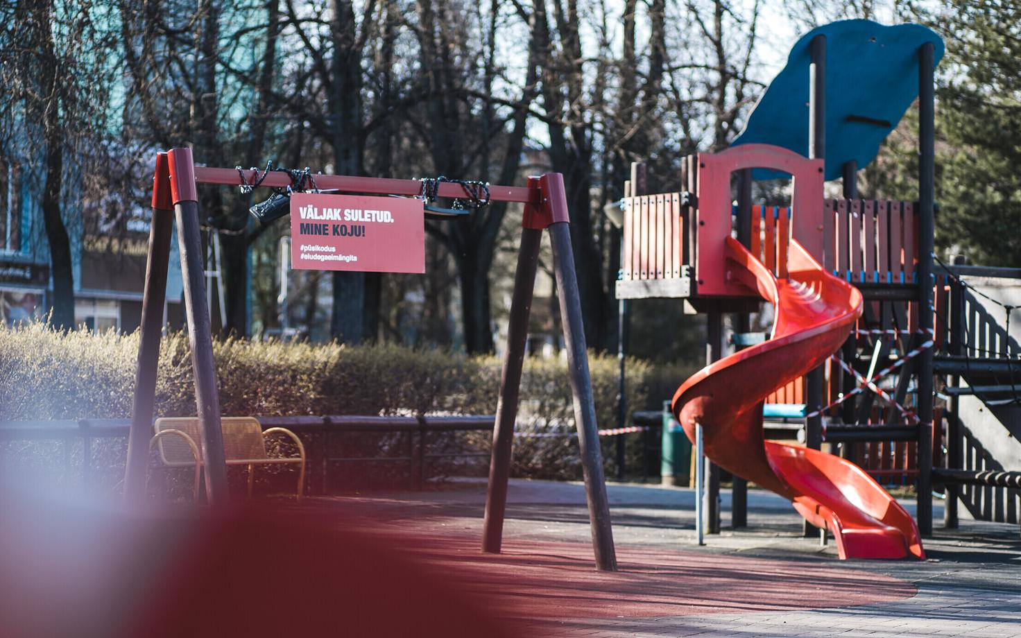 Playgrounds in Tartu were closed on March 24.