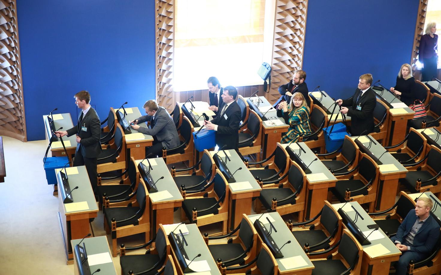 A Riigikogu sitting.