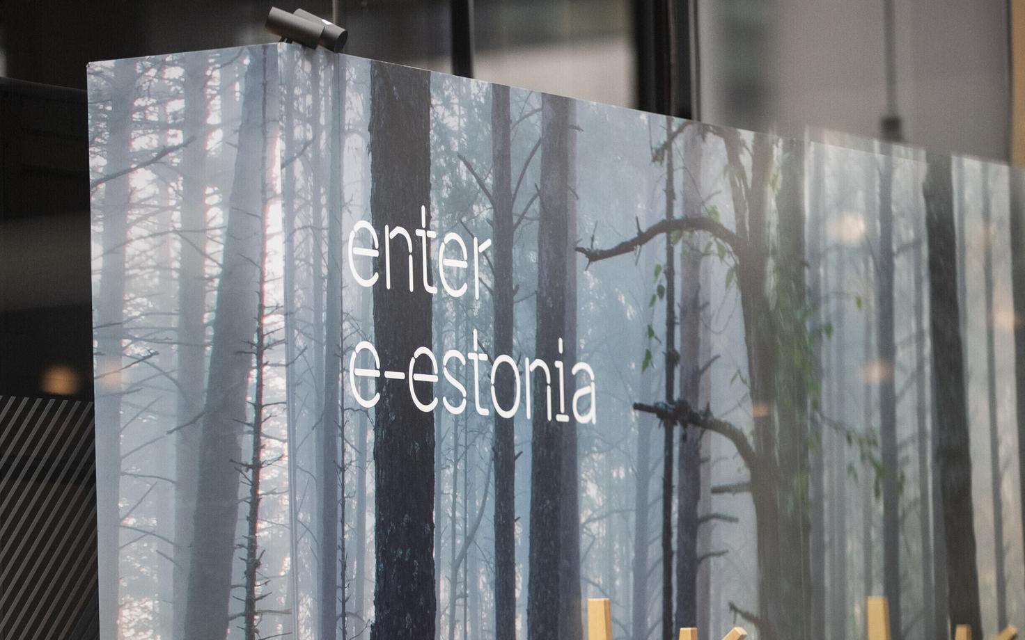 e-Estonia logo.