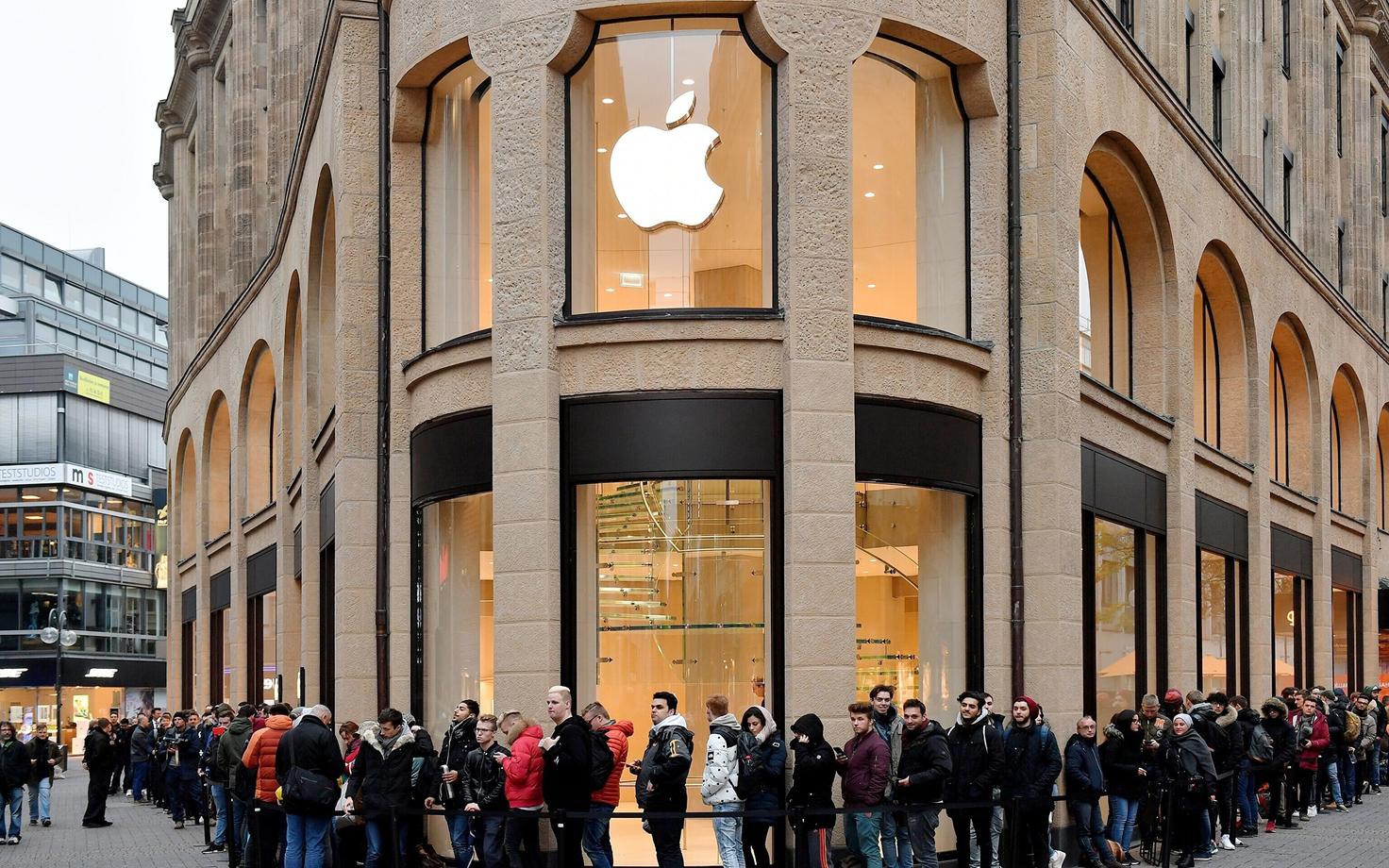 Veel mõne aasta eest võis näha pärast iga uue iPhone'i turule tulekut pikki järjekordi.