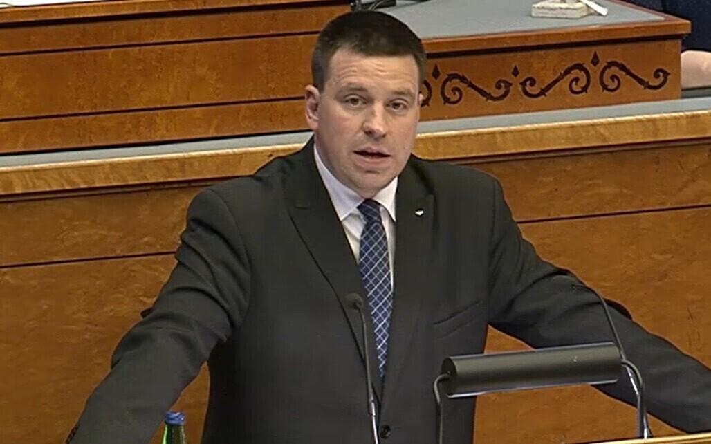 Jüri Ratas riigikogus.