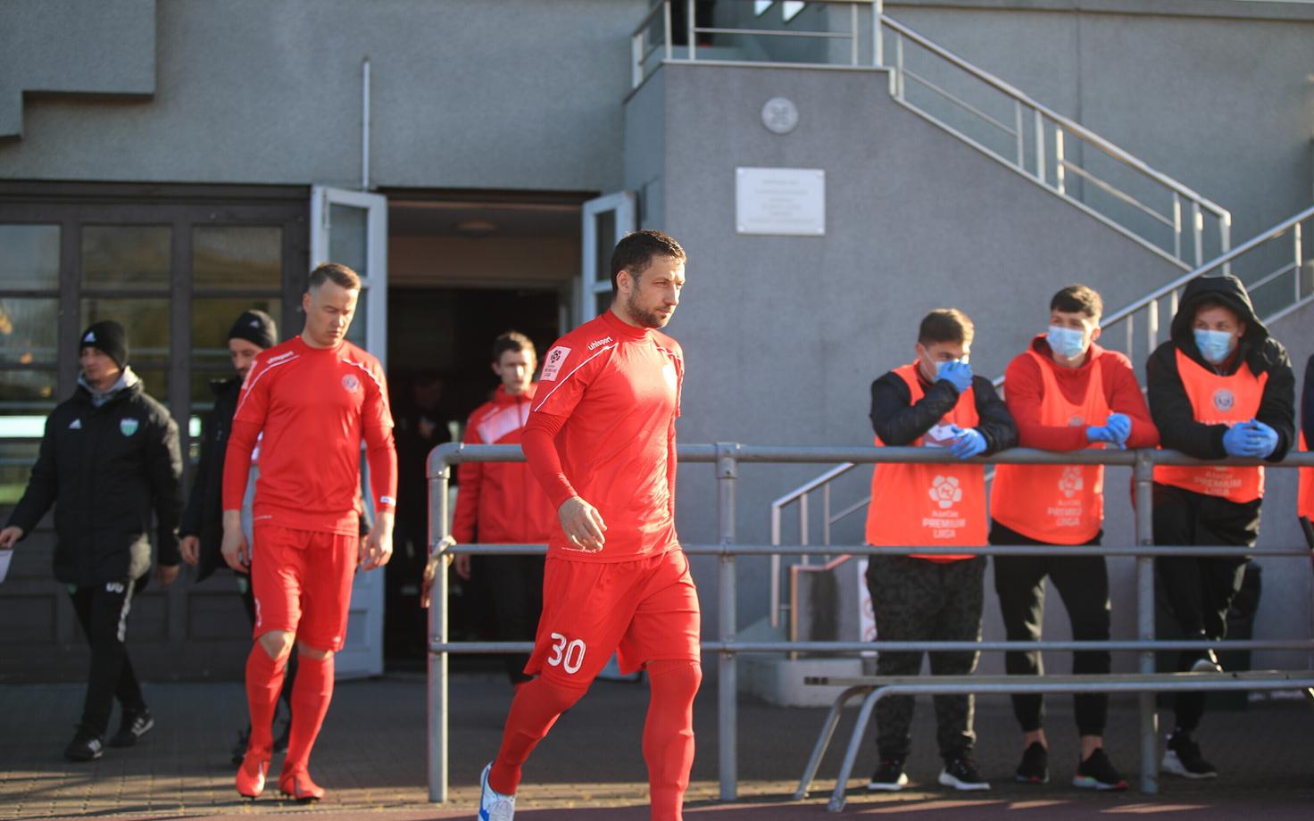 Футболисты