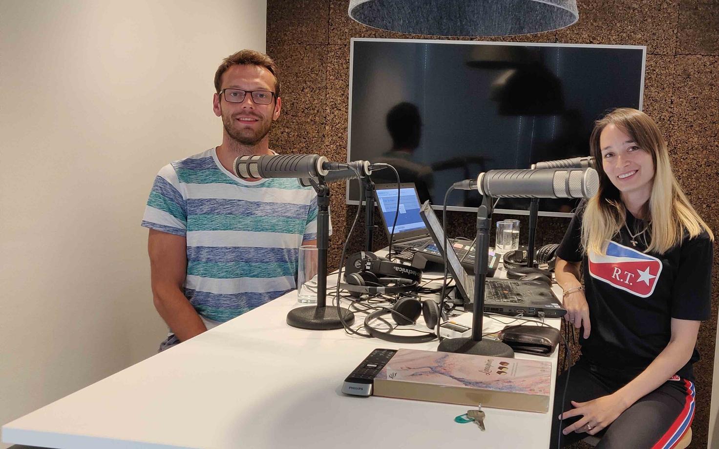 Ksenija Balta ja Karl Rinaldo Manta Maja stuudios