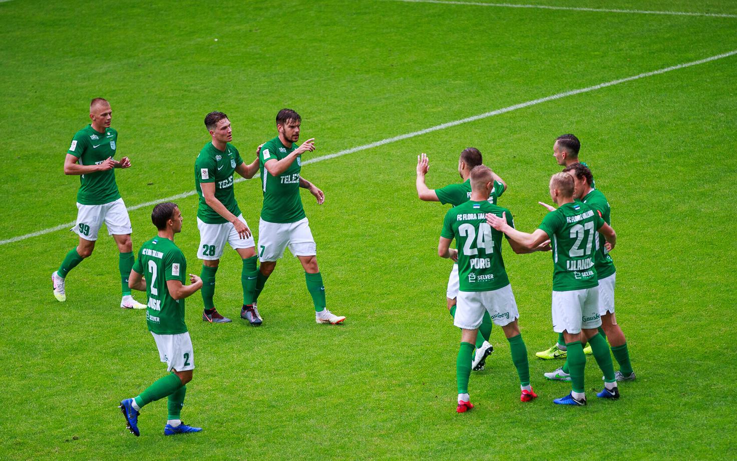 Максим Паскочий в основной состав пока не попадает и еще не дебютировал в высшей лиге.