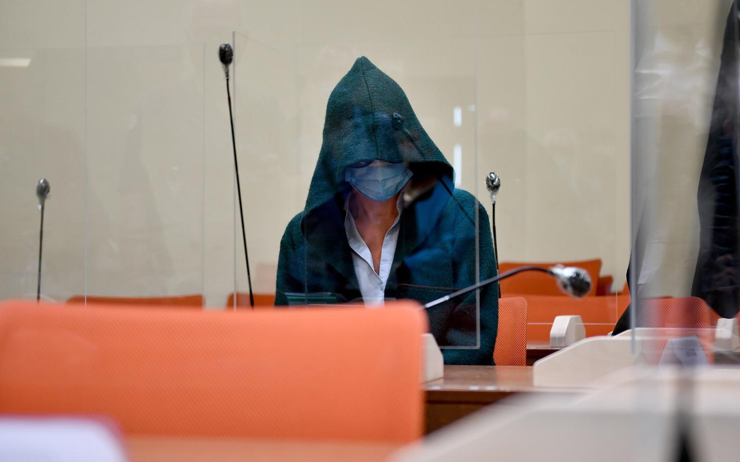 Dopinguarsti Mark Schmidti abiline, samuti kohtu all olev meditsiiniõde Diana S.