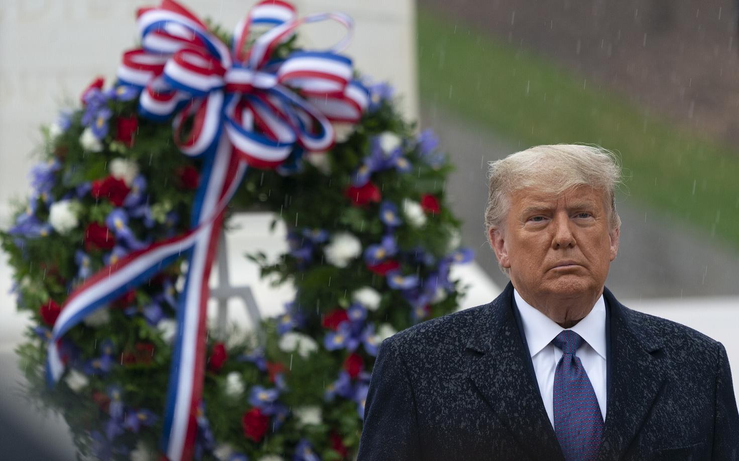 President Donald Trump Arlingtoni sõjaväekalmistul