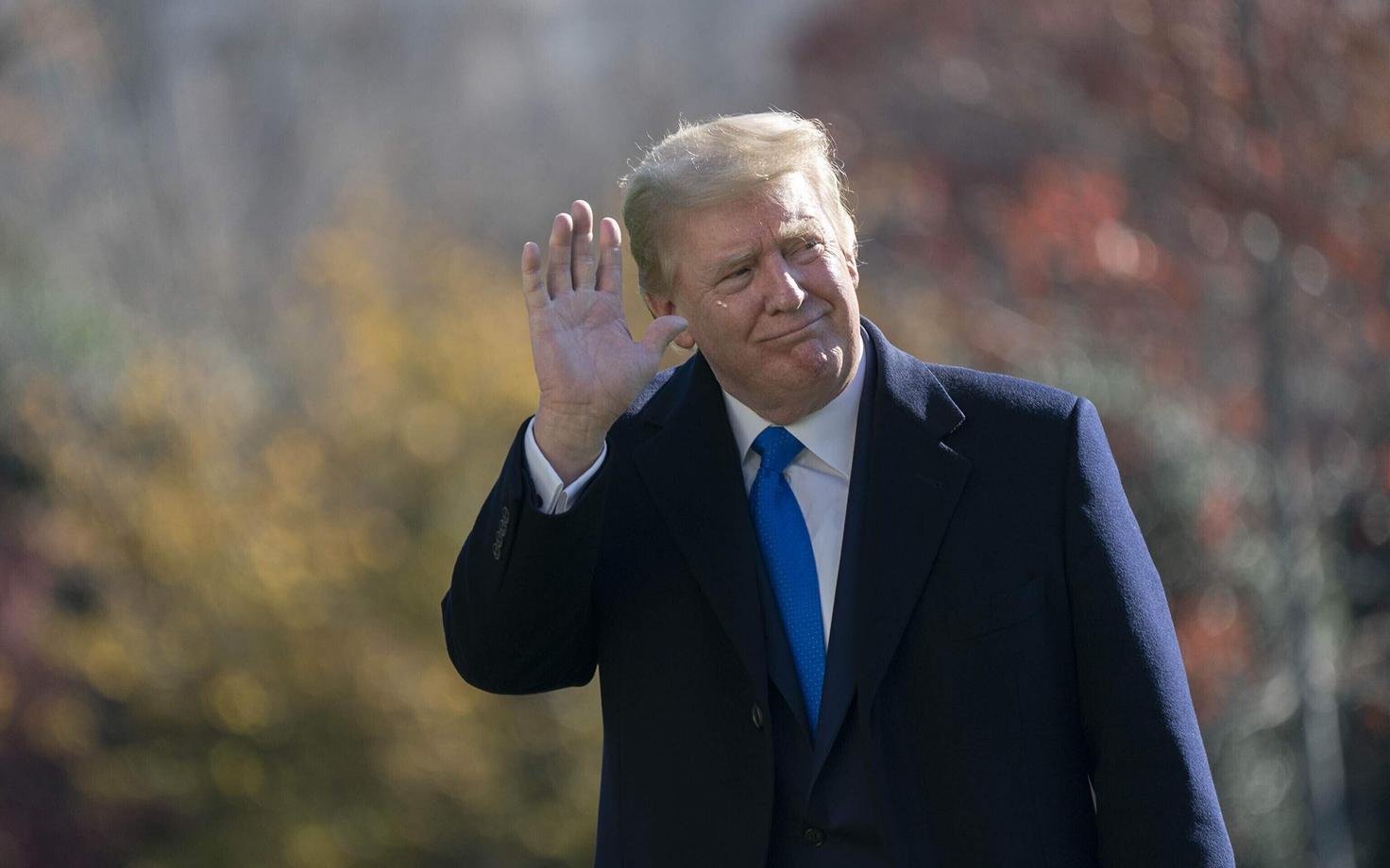 President Trump pärast tänupüha Valgesse Majjas tagasi saabumas.