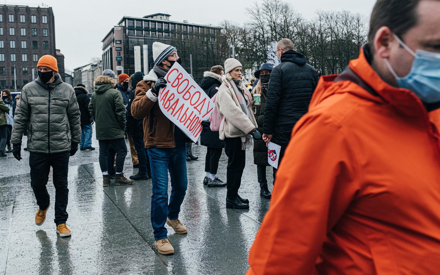 Пикет в поддержку Алексея Навального в Таллинне.